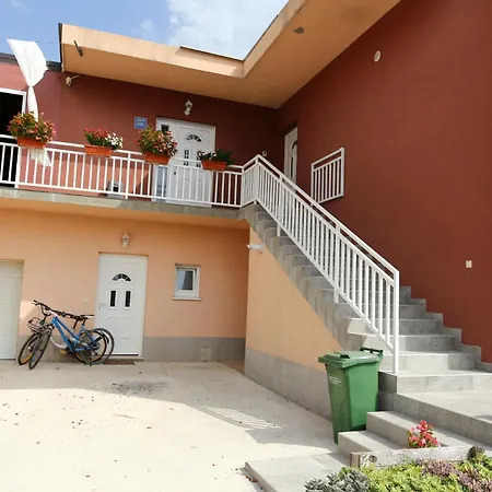 Antonio Apartment