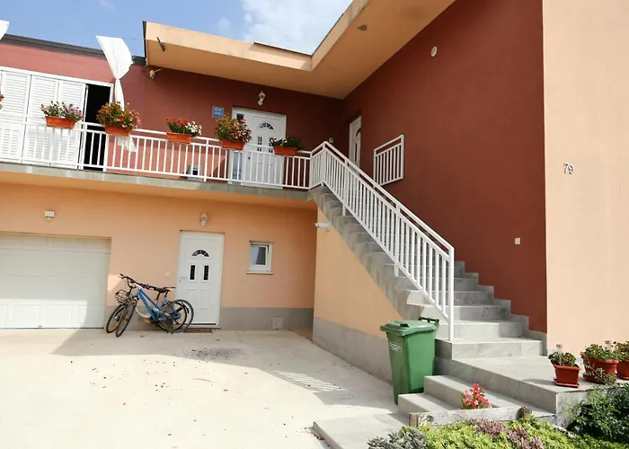 Antonio Apartment